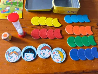 Lote de 3 puzzles + 1 juego de mesa