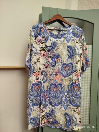 Vestido estampado paisley azul y blanco