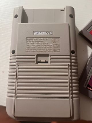 Game Boy (Nintendo) + 2 juegos