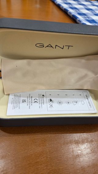 Óculos de sol Gant Cinza