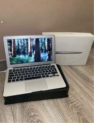 MacBook Air 11.6" A1465 Plata
