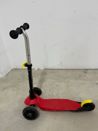 Patinete Infantil. Decathlon. Oxelo B1 rojo
