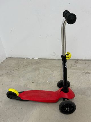 Patinete Infantil. Decathlon. Oxelo B1 rojo
