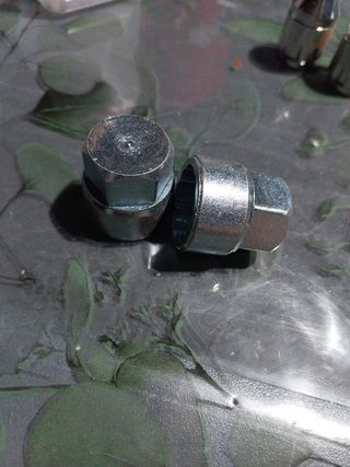 Tuercas de seguridad