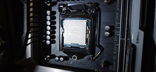 Gigabyte Z390 + i9 9900K + 32GB RAM