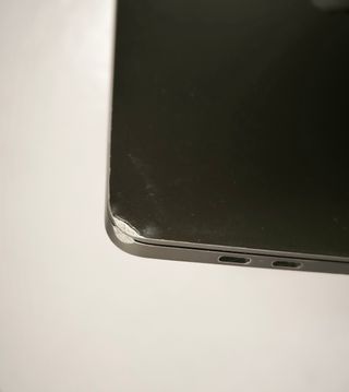 PANTALLA MACBOOK PRO 13 A1989 GRIS #R48 122