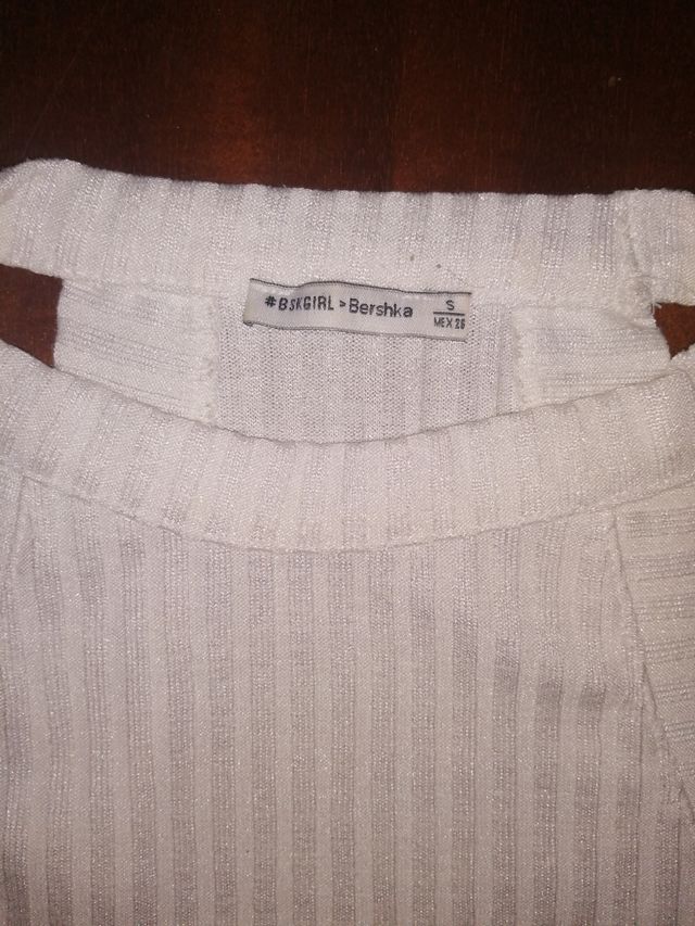 Top blanco Bershka T-S
