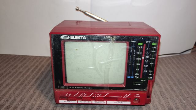 Televisión ELEKTA Radio AM/FM roja