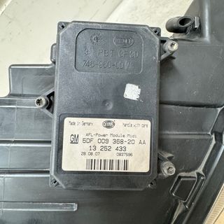 Faro Xenón Izquierdo SAAB 93