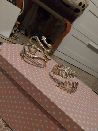 Pulseras doradas serpiente & hojas