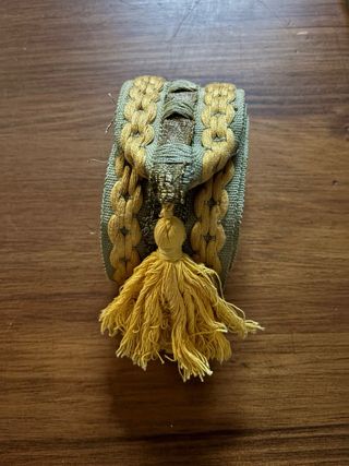 Lazo dorado pan de oro.