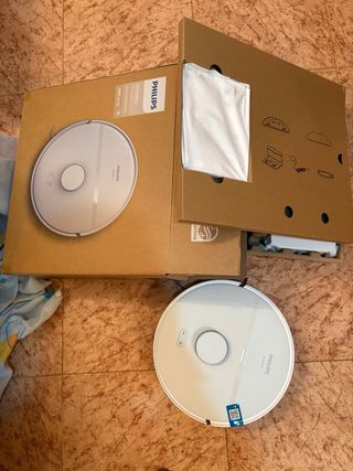 nuevo a estrenarRobotaspirador Philips HomeRun2000
