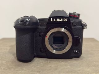 Panasonic Lumix G9 + los extras