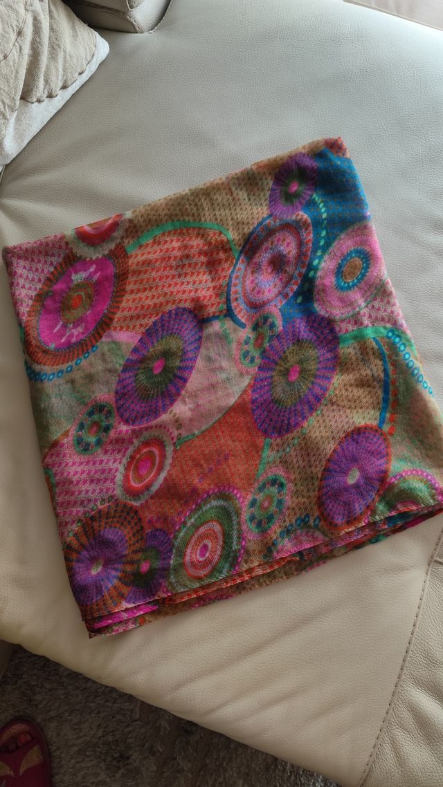 Pashmina multicolor. Fulard.Foulard estampado.Chal