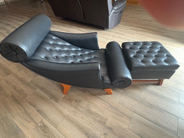 Sofá chaise longue negro piel