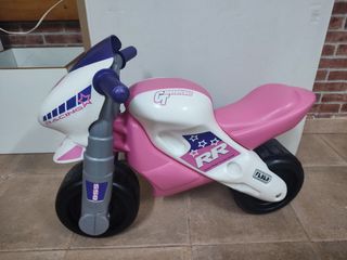 Moto correpasillos Feber rosa