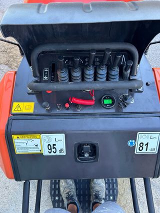 Mini Dumper 800kg 
IMPORTANTE 13,5cv