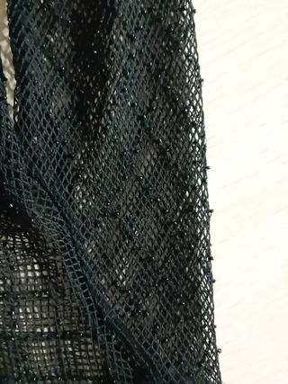 Camiseta rejilla Bershka negro