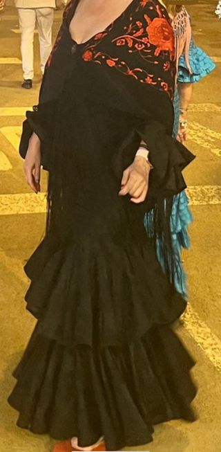 Traje Flamenca Negro Algodón Elástico .
