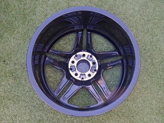 Llantas Originales Mercedes AMG 18" - Impolutas
