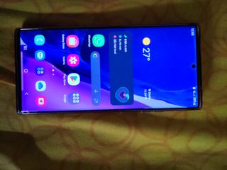 Samsung Note 20 Ultra - morado