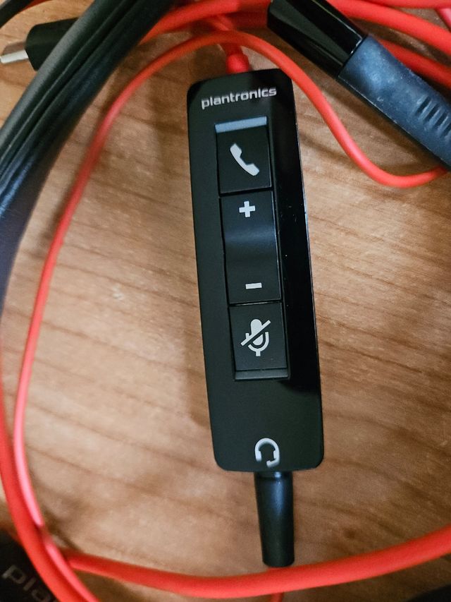 Auriculares Plantronics USB-C