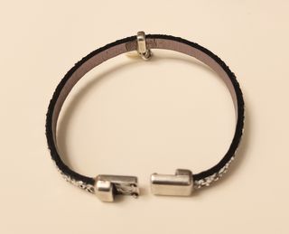 Pulsera señora cuero perla - negra plata