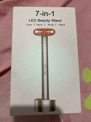 Varita LED 7 en 1 para belleza