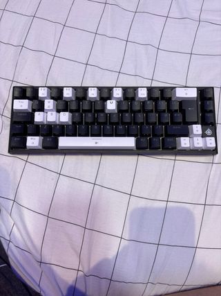 Magic-Refiner MK26: Teclado mecánico 60% 