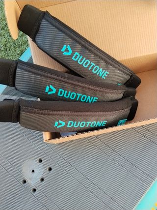 Tabla Wingfoil Duotone Skybrid SLS 5.4 2025 OFERTA
