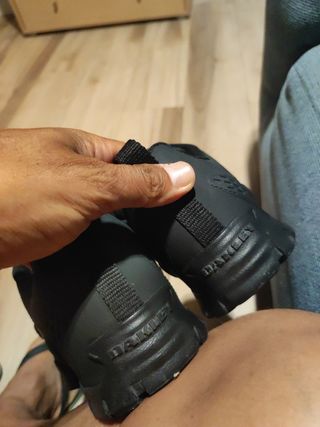 Tênis Oakley - Pretos