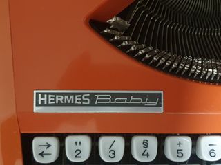 Máquina Hermes Baby Vintage