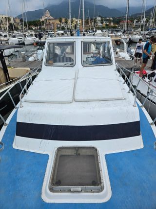Pilotina Crestliner Aztec (1973)