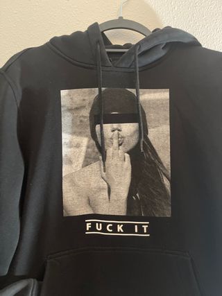 Sudadera negra - Fuck It
