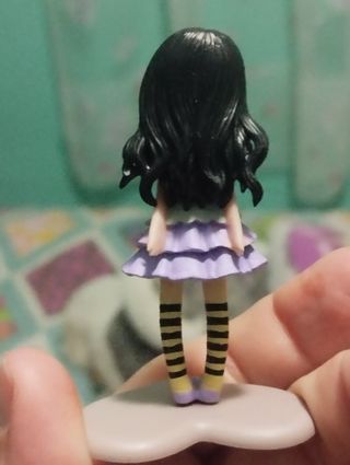 Muñeca Gorjuss planeta DeAgostini Santoro lila 
