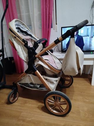 Cochecito bebé beige-dorado