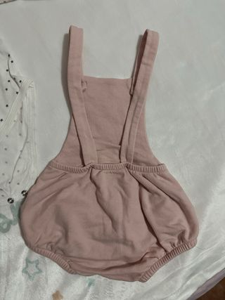 Conjunto pelele rosa y body