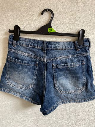 Shorts Bershka denim azules S