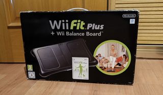 Wii Fit Plus + Balance Board Nintendo