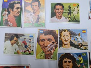 Cromos Fútbol 70s: ¡6 cromos!