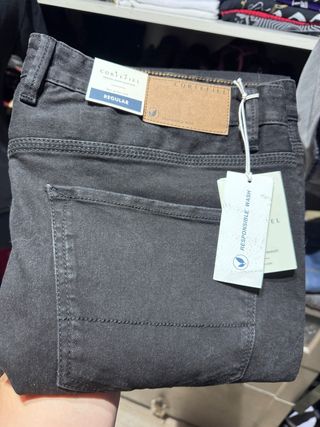 Cortefiel - Pantalón Vaquero Negro Regular