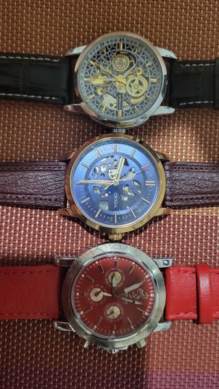3 relojes de pulsera automáticos