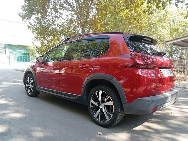 Peugeot 2008 PureTech 110 SANDS GT Line EAT6 81 kW (110 CV)