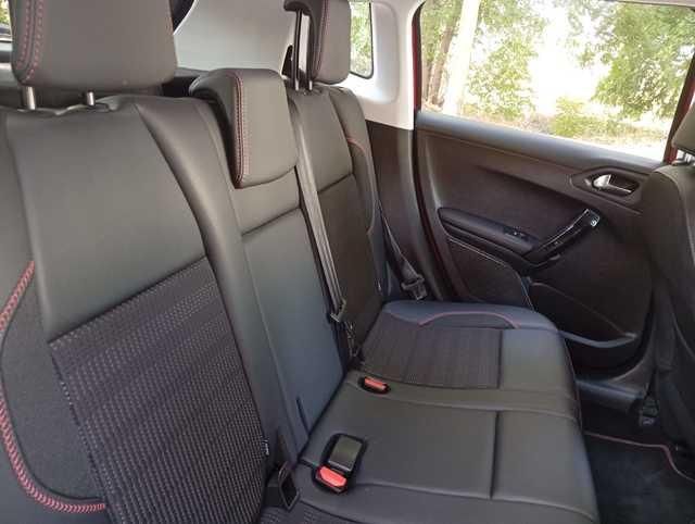 Peugeot 2008 PureTech 110 SANDS GT Line EAT6 81 kW (110 CV)
