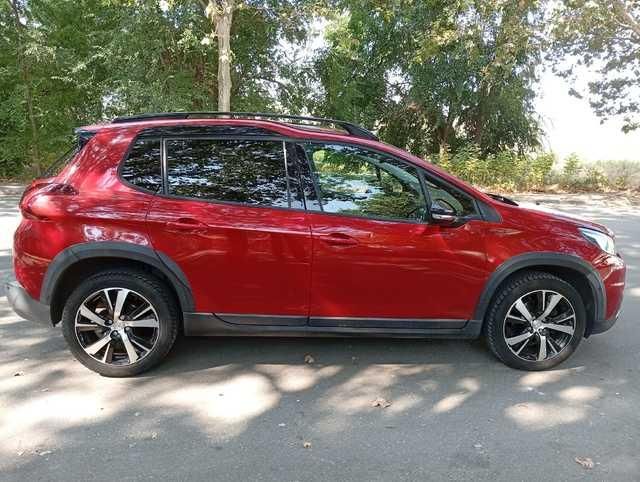 Peugeot 2008 PureTech 110 SANDS GT Line EAT6 81 kW (110 CV)
