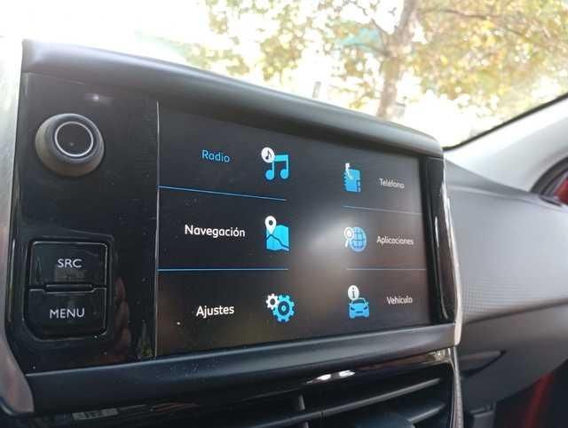 Peugeot 2008 PureTech 110 SANDS GT Line EAT6 81 kW (110 CV)