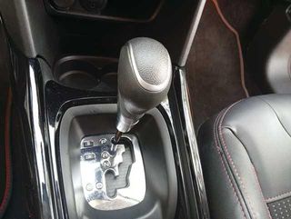 Peugeot 2008 PureTech 110 SANDS GT Line EAT6 81 kW (110 CV)