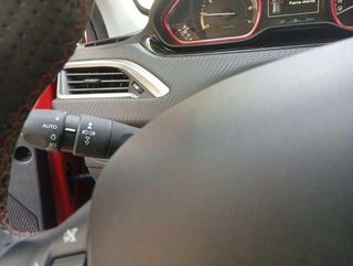 Peugeot 2008 PureTech 110 SANDS GT Line EAT6 81 kW (110 CV)