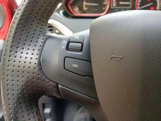 Peugeot 2008 PureTech 110 SANDS GT Line EAT6 81 kW (110 CV)