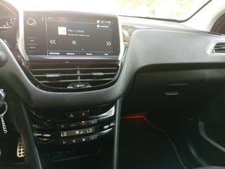 Peugeot 2008 PureTech 110 SANDS GT Line EAT6 81 kW (110 CV)